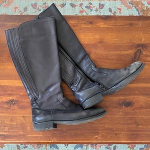 B.O.C. Born black boots